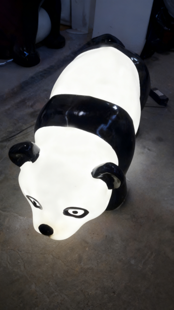 玻璃钢发光熊猫雕塑 (3)