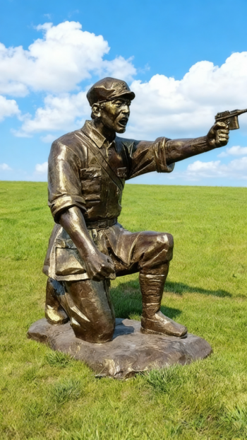 玻璃钢仿铜红军雕塑 (56)