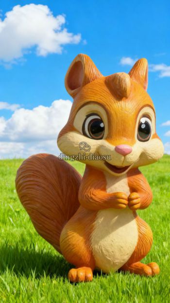 玻璃钢卡通松鼠雕塑