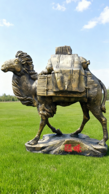 玻璃钢仿铜骆驼雕塑 (15)