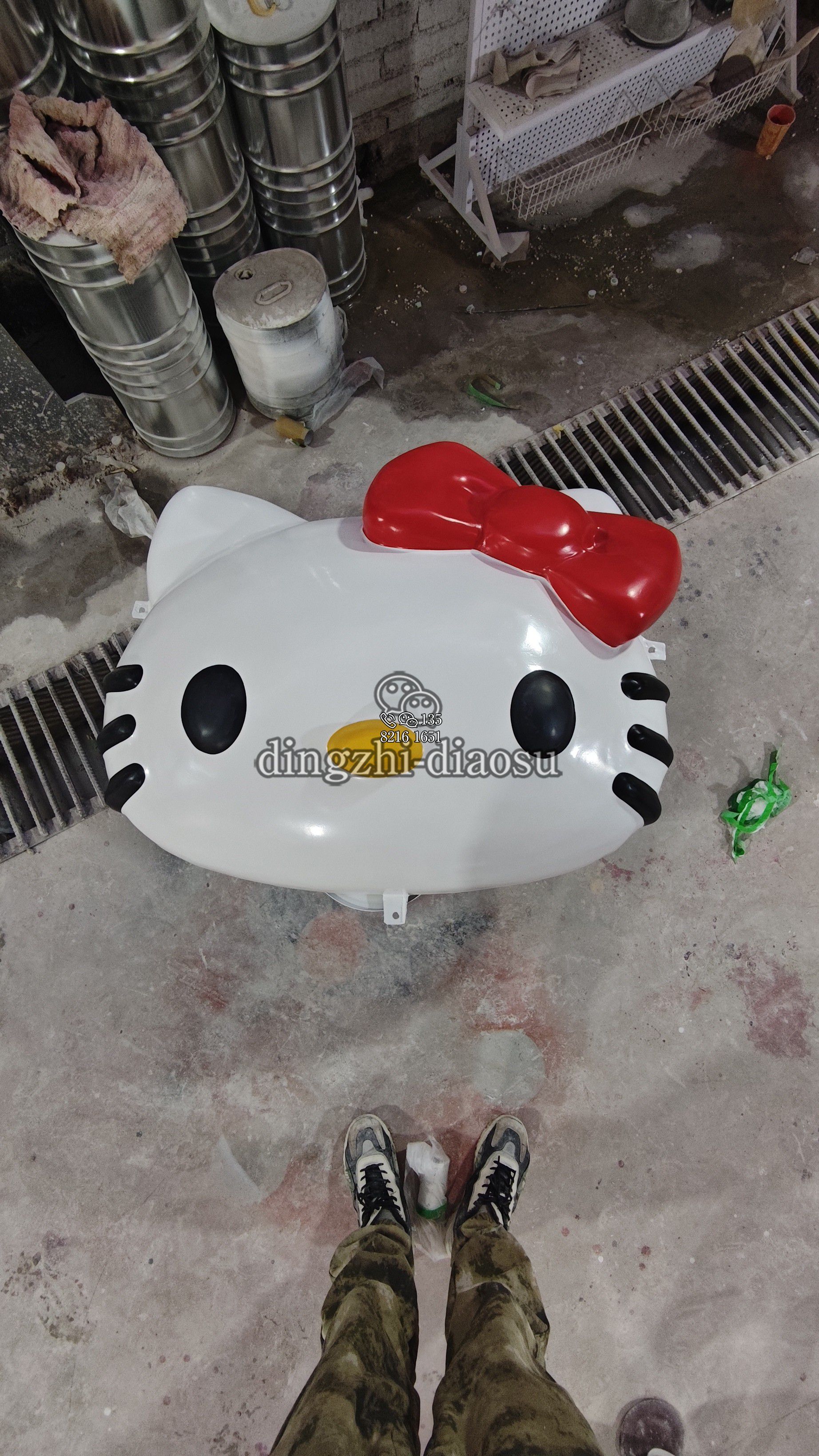 hellokitty玻璃钢雕塑