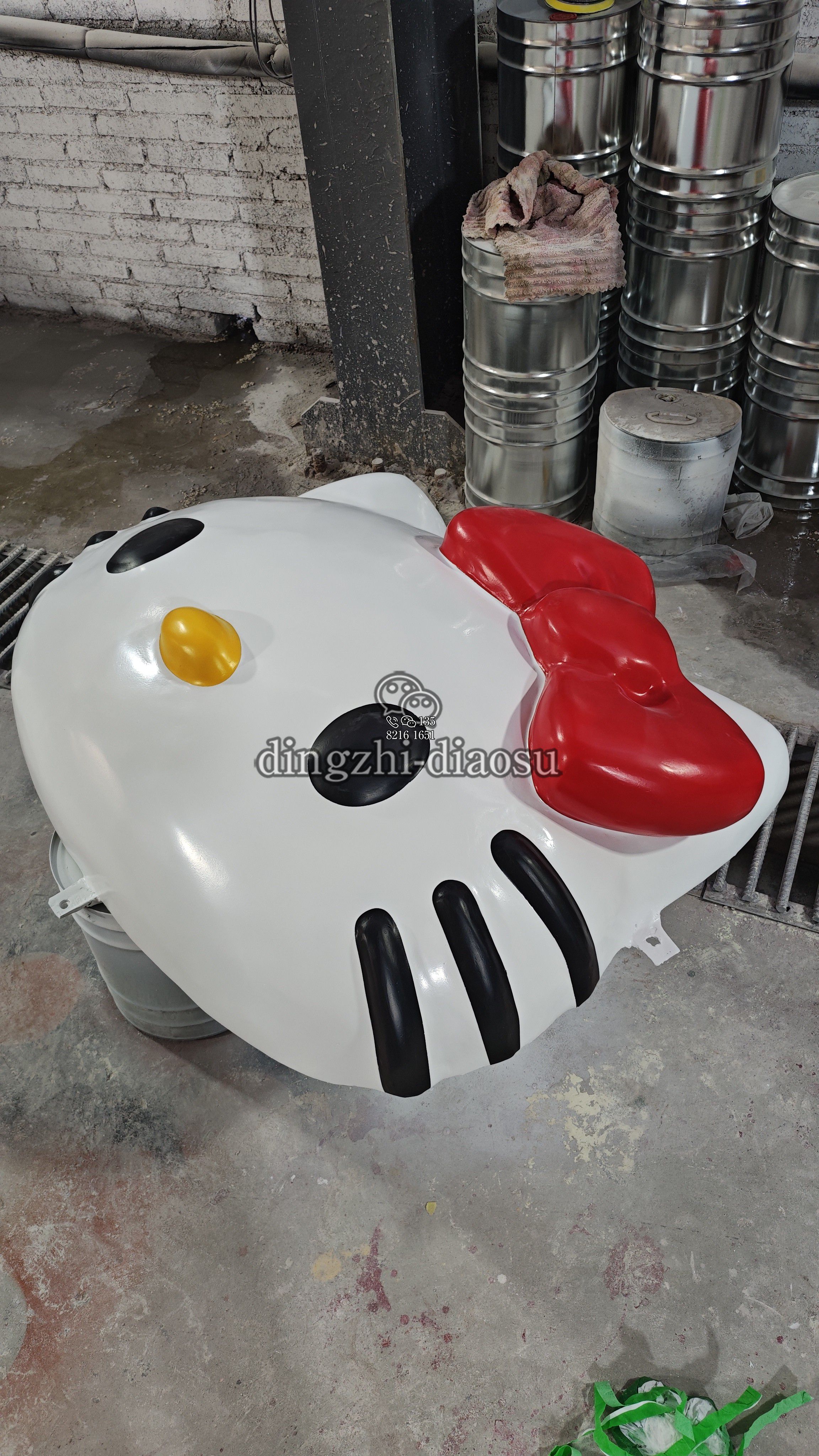 hellokitty玻璃钢雕塑