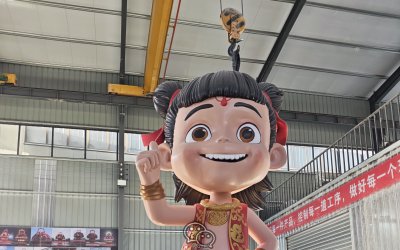 4米站姿哪吒 大型玻璃钢雕塑定制，源头厂家来图加工