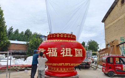 惊艳！4.8米玻璃钢大花篮雕塑魅力绽放