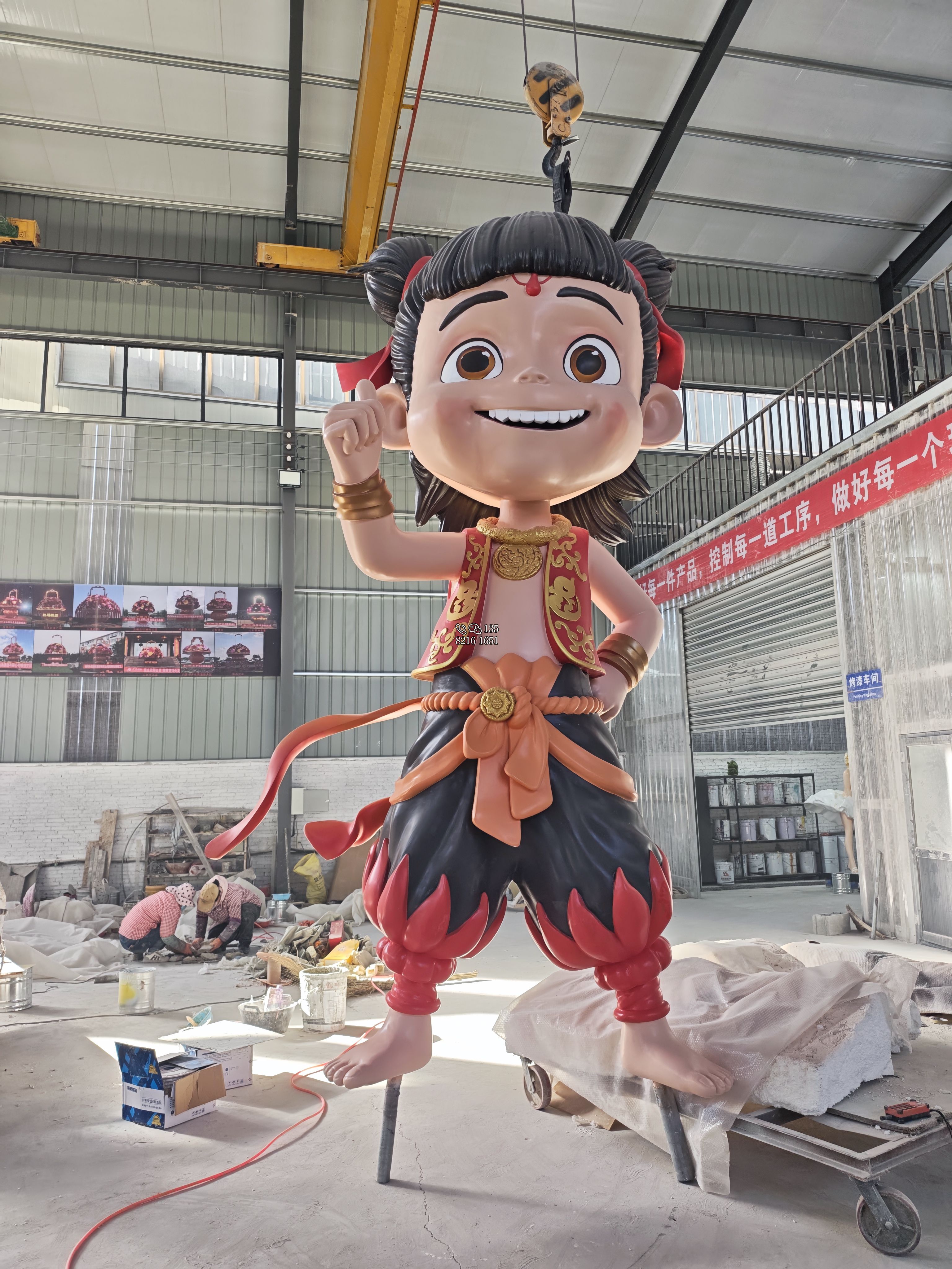 4米站姿哪吒玻璃钢雕塑