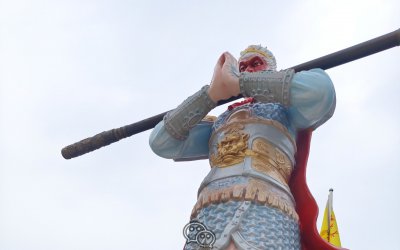 7米大圣 大型玻璃钢雕塑定制，源头厂家来图加工