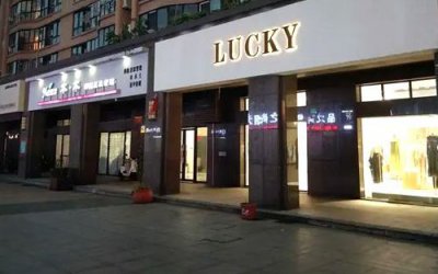 门市门店雕塑