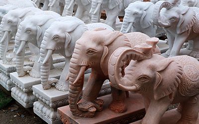 大象动物雕塑