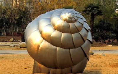 不锈钢海螺雕塑