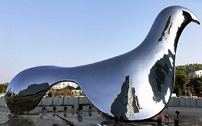 不锈钢鸽子雕塑